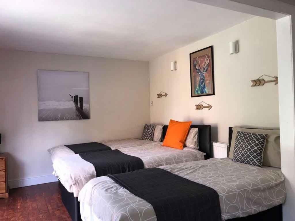 Kingsview Rooms Edinburgh Bagian luar foto